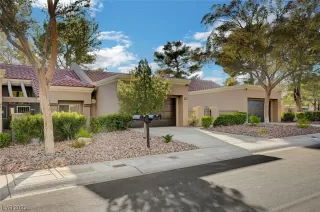 Photo #1: 2546468 Listing