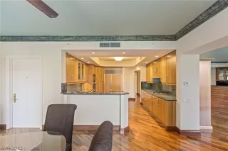 Photo #3: 2546478 Listing 