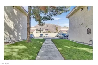 Photo #1: 2546487 Listing