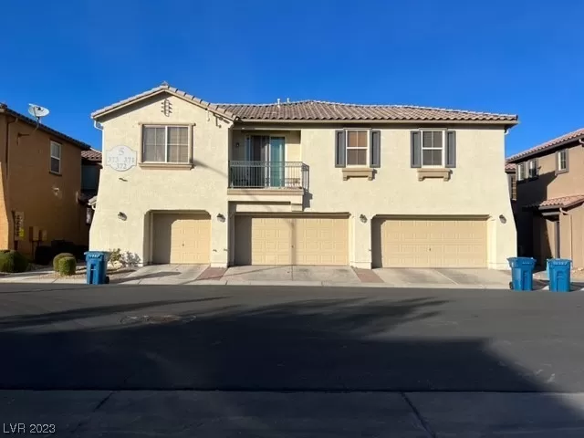MLS: 2546504 Condo For Sale