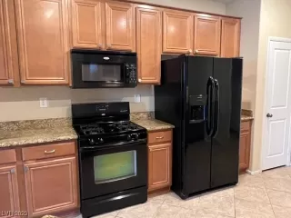 Photo #4: 2546504 Listing 