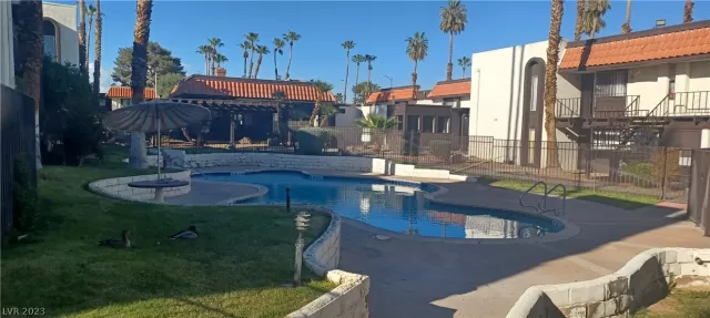 MLS: 2546532 Condo For Sale