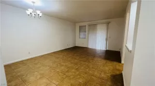 Photo #3: 2546536 Listing 