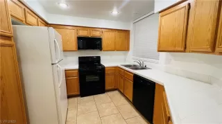 Photo #5: 2546536 Listing 