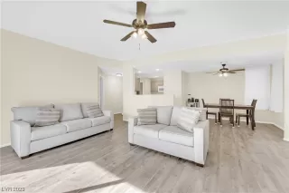 Photo #5: 2546567 Listing 