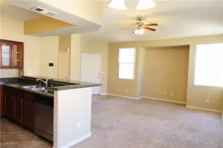 Photo #4: 2546582 Listing 