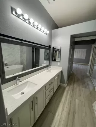 Photo #5: 2546587 Listing 