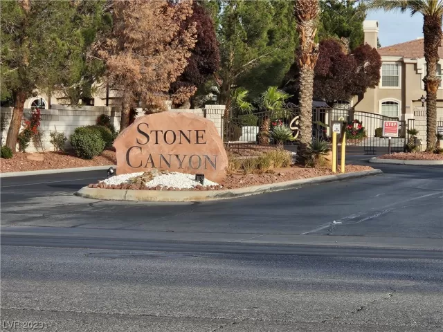 MLS: 2546603 Condo For Sale