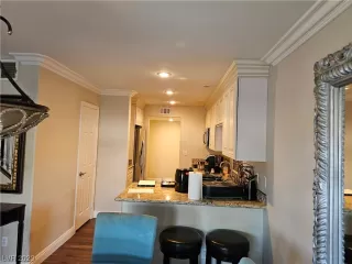 Photo #4: 2546603 Listing 