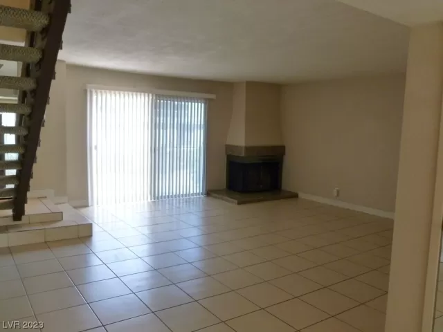 MLS: 2546618 Condo For Sale