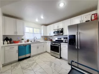 Photo #3: 2546625 Listing 