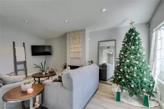 Photo #4: 2546656 Listing