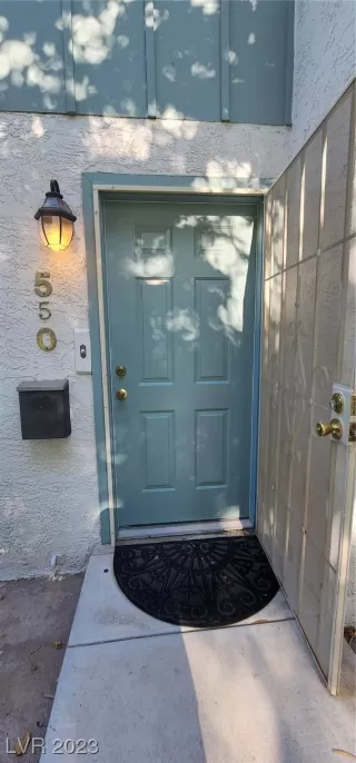 Photo #2: 2546660 Listing 