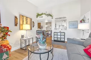 Photo #1: 2546666 Listing 