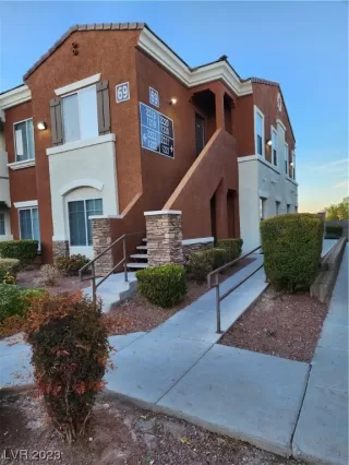 Photo #1: 2546679 Listing 