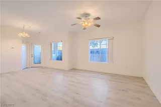 Photo #3: 2546679 Listing 