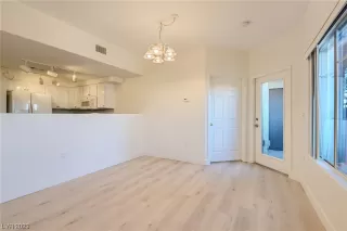 Photo #4: 2546679 Listing 