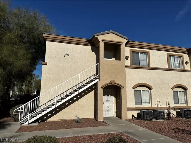 MLS: 2546696 Condo For Sale