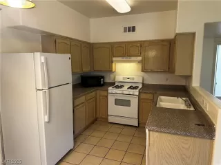 Photo #4: 2546696 Listing 