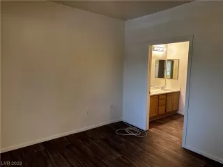 Photo #6: 2546696 Listing 