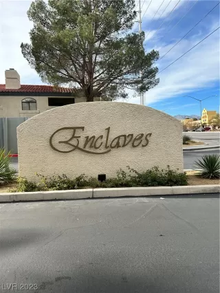 Photo #1: 2546727 Listing 