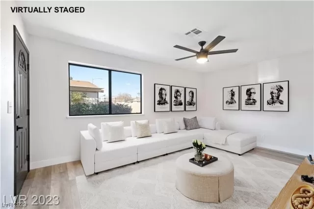 MLS: 2546759 Condo For Sale