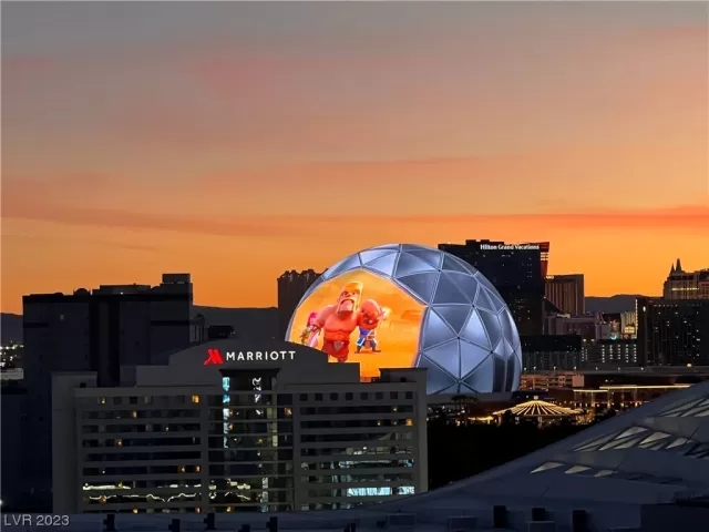 MLS: 2546762 Condo For Sale