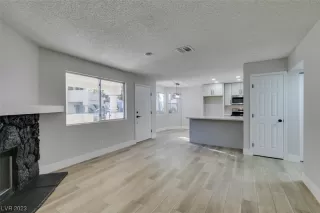 Photo #2: 2546769 Listing