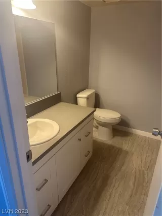 Photo #4: 2546816 Listing