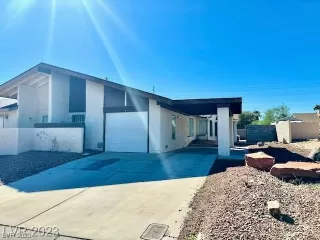 Photo #1: 2546837 Listing 