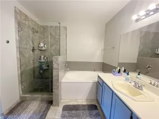 Photo #6: 2546838 Listing 