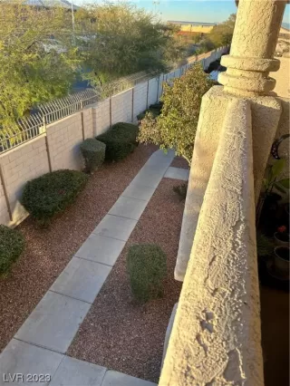 Photo #1: 2546871 Listing