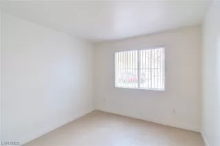 Photo #4: 2546940 Listing 