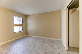 Photo #6: 2546948 Listing 