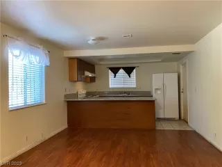 Photo #3: 2546952 Listing 