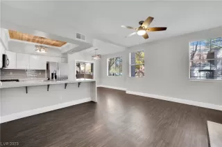 Photo #4: 2546999 Listing 