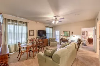 Photo #5: 2547082 Listing 