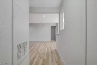 Photo #1: 2547109 Listing 