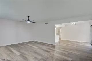 Photo #2: 2547135 Listing