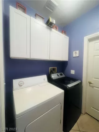 Photo #4: 2547176 Listing