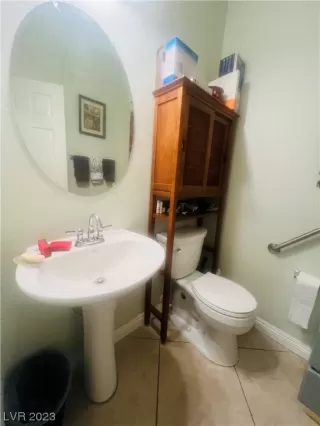 Photo #5: 2547176 Listing