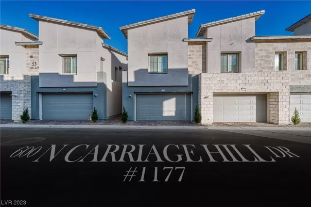 MLS: 2547202 Condo For Sale