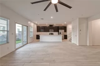 Photo #4: 2547202 Listing 