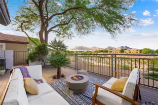 Photo #2: 2547233 Listing