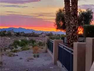 Photo #3: 2547233 Listing