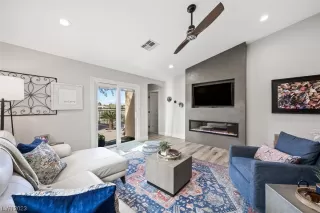 Photo #5: 2547233 Listing