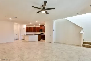 Photo #5: 2547246 Listing 
