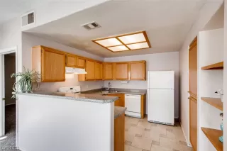 Photo #2: 2547255 Listing 