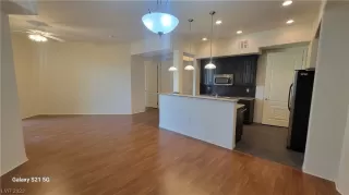 Photo #3: 2547267 Listing