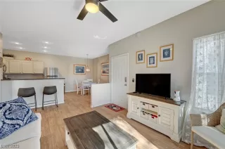 Photo #4: 2547293 Listing 